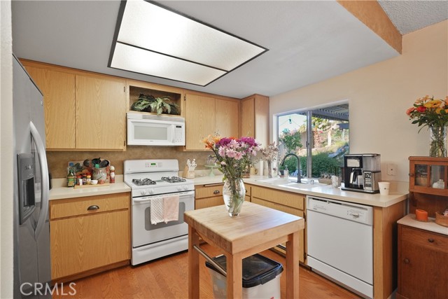 Detail Gallery Image 7 of 45 For 21931 Winding, Moreno Valley,  CA 92557 - 3 Beds | 2 Baths