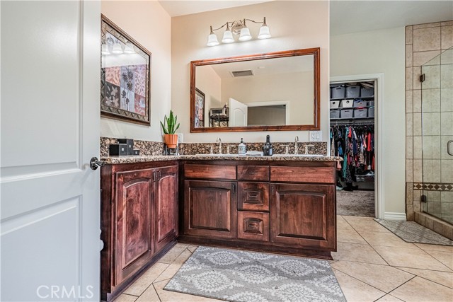 Detail Gallery Image 23 of 53 For 30614 Emperor Dr, Canyon Lake,  CA 92587 - 6 Beds | 4 Baths