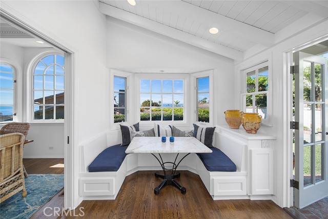 806 Emerald Bay, Laguna Beach CA: https://media.crmls.org/medias/7080309c-c202-4312-b837-9a4256a13ce9.jpg