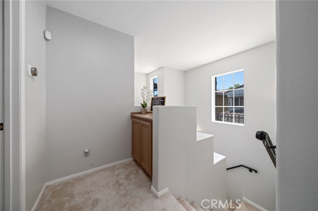 Detail Gallery Image 16 of 35 For 16741 Tim Ln, Van Nuys,  CA 91406 - 4 Beds | 3 Baths