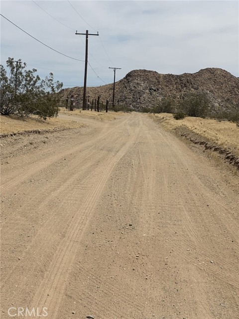 Detail Gallery Image 3 of 5 For 0 Medlar, Lucerne Valley,  CA 92356 - – Beds | – Baths