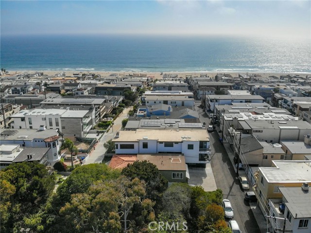 401 18th Street, Manhattan Beach, California 90266, 5 Bedrooms Bedrooms, ,2 BathroomsBathrooms,Residential,Sold,18th,SB22140138