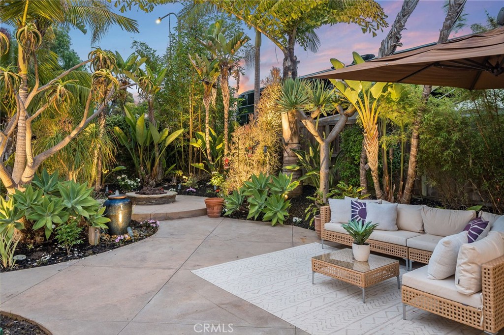 MLS #OC25163941 img 4