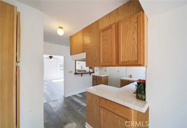 7709 Beckett Street, Tujunga CA: https://media.crmls.org/medias/708286c4-e6e4-43e7-aad5-0bf1acc8ca67.jpg