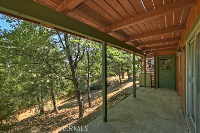 Detail Gallery Image 51 of 70 For 28938 Mammoth Dr, Lake Arrowhead,  CA 92352 - 3 Beds | 2/1 Baths