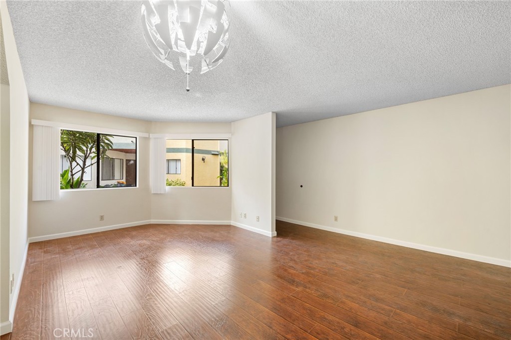 MLS #GD25262386 image #5