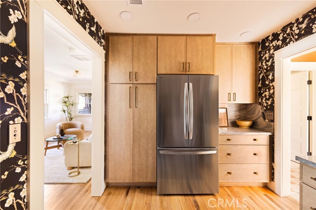 215 Branch Street, Los Angeles CA: https://media.crmls.org/medias/70831e47-d846-48f0-8437-b49fc5c22820.jpg