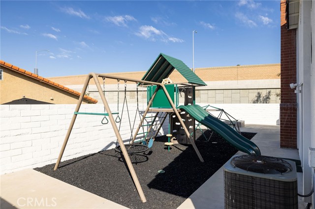 Detail Gallery Image 16 of 20 For 24871 Overland Dr, Laguna Hills,  CA 92653 - 3 Beds | 2 Baths