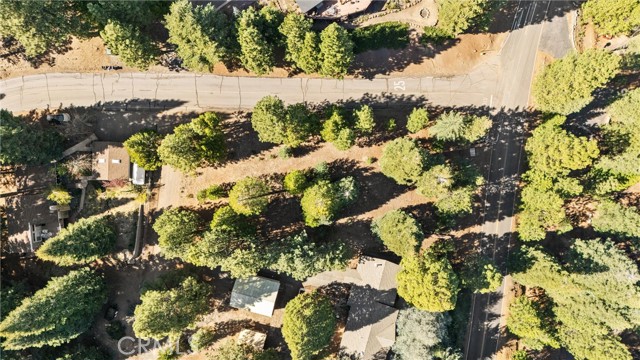 Image 7 of 32 For 701 Lake Ridge Road