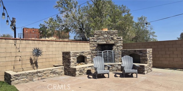Detail Gallery Image 5 of 7 For 3856 United St, Rosamond,  CA 93560 - 3 Beds | 2 Baths
