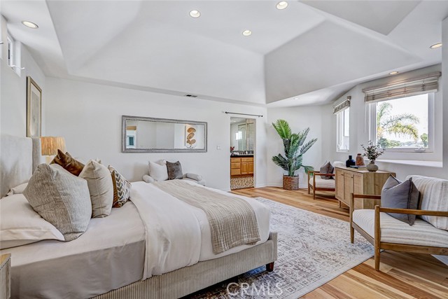 1904 Harkness, Manhattan Beach, California 90266, 5 Bedrooms Bedrooms, 0 ,2 BathroomsBathrooms,Residential,For Sale,Harkness,0,SB26134116