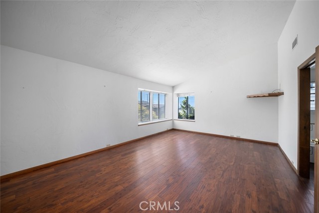 373 Bristol Street, Cambria CA: https://media.crmls.org/medias/70859f81-c8f0-45f7-99b4-582bfec82bc4.jpg