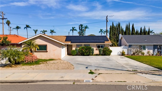 Detail Gallery Image 2 of 48 For 16050 Shasta St, Fountain Valley,  CA 92708 - 4 Beds | 2 Baths