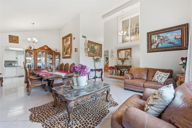 Image 2 of 72 For 6266 Shaker  