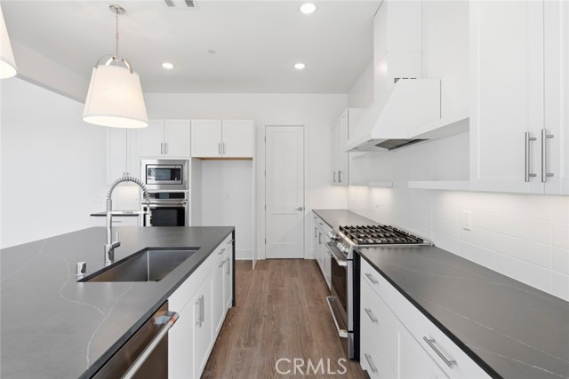 1101 Vinaza Road, Paso Robles CA: https://media.crmls.org/medias/7086b93c-fd79-4971-b2f0-66d5dce3aa09.jpg