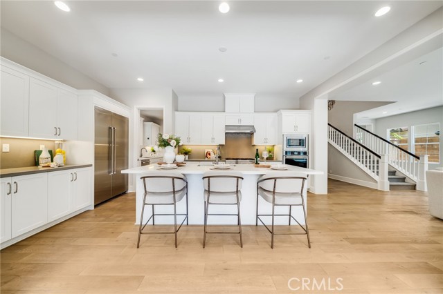 126 Paxton, Irvine CA: https://media.crmls.org/medias/70873fdb-f504-44ff-93d4-a01be1ac12cd.jpg