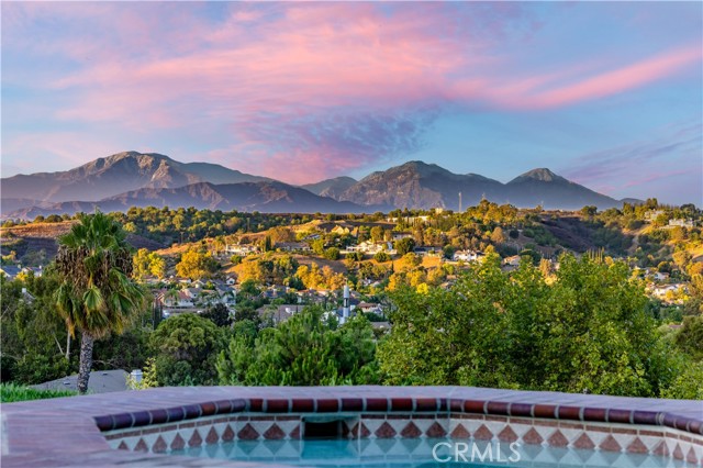 Detail Gallery Image 34 of 52 For 746 Arabian Ln, Walnut,  CA 91789 - 3 Beds | 3 Baths