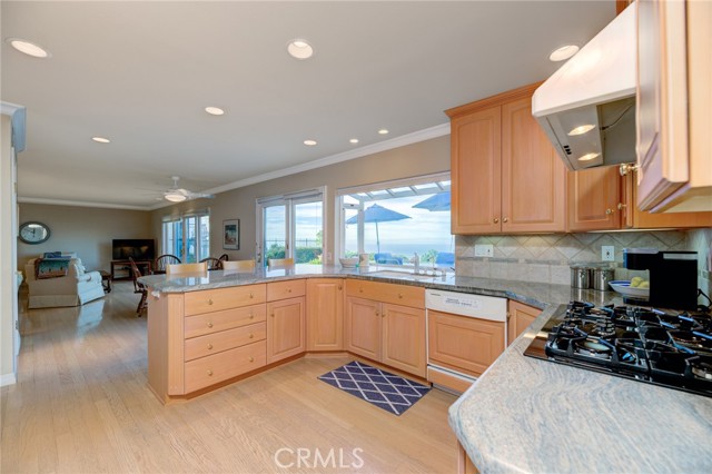 28907 Doverridge Drive, Rancho Palos Verdes, California 90275, 4 Bedrooms Bedrooms, ,1 BathroomBathrooms,Residential,Sold,Doverridge,PV22237708