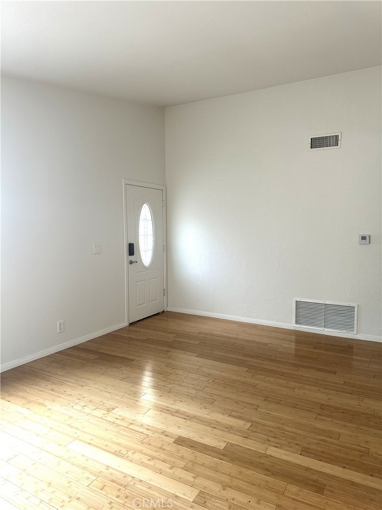 MLS #SR25183513 img 4