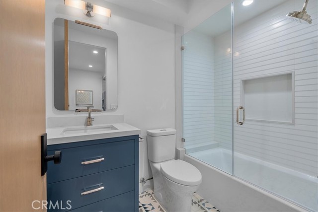 1703 Manhattan Avenue, Hermosa Beach, California 90254, 6 Bedrooms Bedrooms, ,6 BathroomsBathrooms,Residential,For Sale,Manhattan,SB25027848