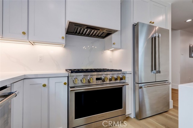 2621 Gates Avenue, Redondo Beach, California 90278, 4 Bedrooms Bedrooms, ,3 BathroomsBathrooms,Residential,Sold,Gates,PV23085381