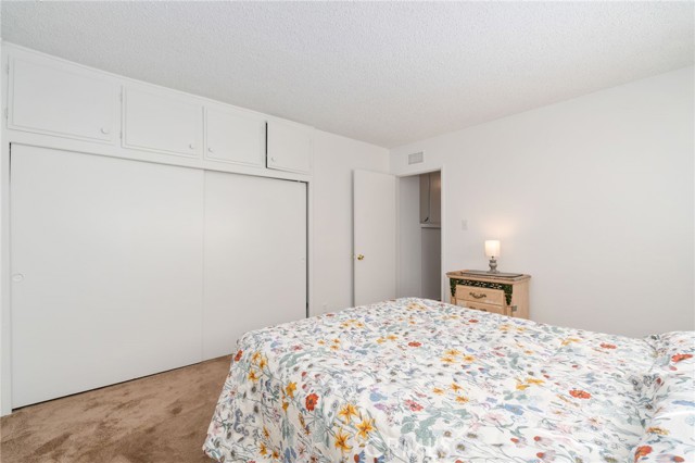 Detail Gallery Image 34 of 47 For 5382 Crest, Riverside,  CA 92503 - 4 Beds | 1/1 Baths