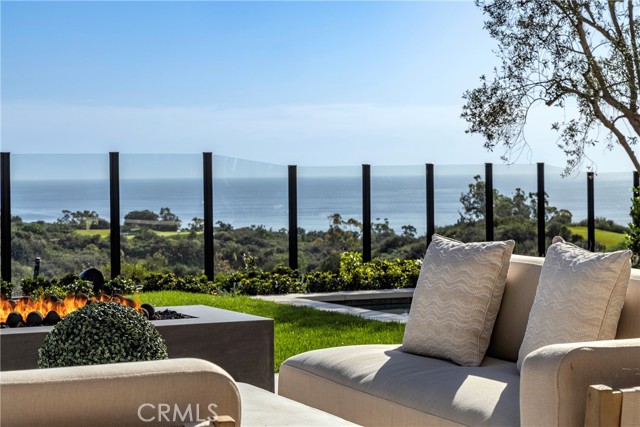 Detail Gallery Image 4 of 48 For 24 Fairway, Newport Coast,  CA 92657 - 6 Beds | 7/2 Baths