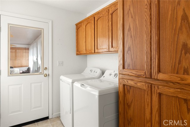 Detail Gallery Image 25 of 38 For 1917 Feather, Oroville,  CA 95965 - 3 Beds | 2 Baths