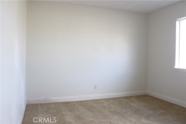 Detail Gallery Image 17 of 32 For 26180 Horizon St, Apple Valley,  CA 92308 - 4 Beds | 3 Baths