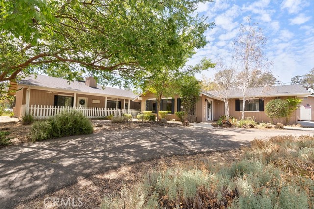 29280 Glacier Drive, Coarsegold CA: https://media.crmls.org/medias/708b4044-174c-4114-816b-379af283c761.jpg