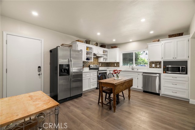 Detail Gallery Image 15 of 45 For 401 W 6th Ave, Chico,  CA 95926 - 2 Beds | 1 Baths