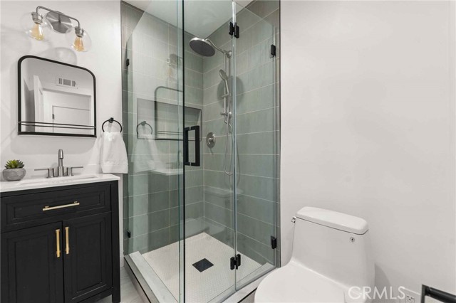 4817 Macafee Road, Torrance CA: https://media.crmls.org/medias/708b601a-9b4a-4d70-818a-d149e6c1bdb5.jpg