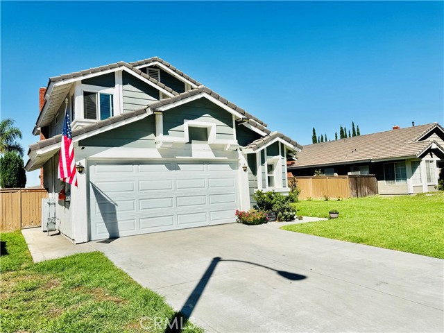 Detail Gallery Image 3 of 52 For 13355 February, Corona,  CA 92879 - 4 Beds | 3 Baths