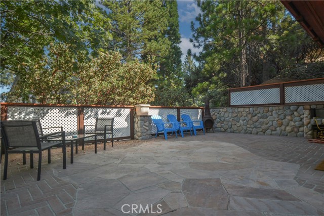 971 Grass Valley, Lake Arrowhead CA: https://media.crmls.org/medias/708d2f2f-dda3-4f66-8c78-bda6bea1a0c8.jpg