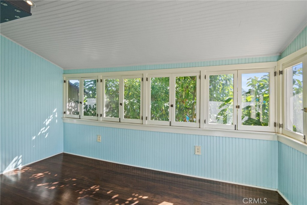 MLS #IV25222245 image #34