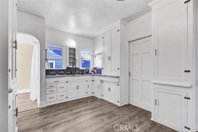 2850 S Norton Ave, Los Angeles CA: https://media.crmls.org/medias/708e303c-355e-4c0c-b9f1-4ca0a11b6ba0.jpg