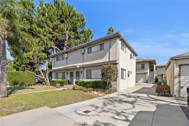 1107 Okoboji Drive, Arcadia CA: https://media.crmls.org/medias/708e36ef-a37f-44b0-b0c9-38ca8d5c15c1.jpg