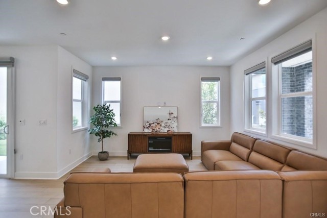 Detail Gallery Image 15 of 47 For 187 Junco, Irvine,  CA 92618 - 3 Beds | 2/1 Baths