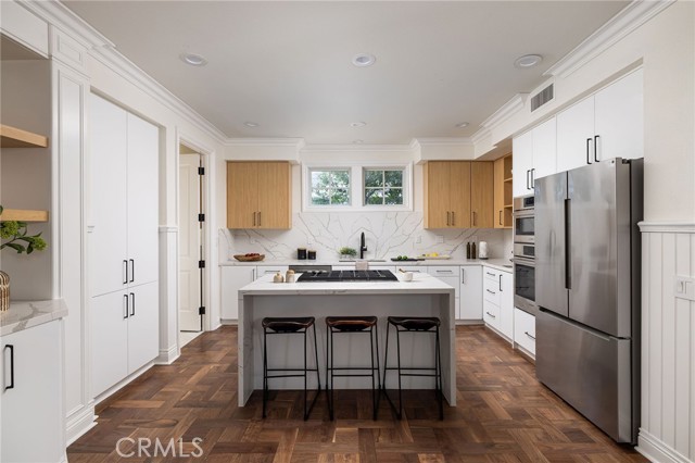 Detail Gallery Image 18 of 38 For 30 Long Bay, Newport Beach,  CA 92660 - 4 Beds | 3/1 Baths