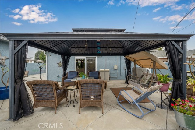 13622 Benfield Avenue, Norwalk CA: https://media.crmls.org/medias/708ea3e2-cd9d-4b5f-a607-dbec91768a97.jpg