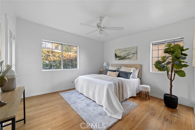 Detail Gallery Image 15 of 33 For 1119 Princeton Dr, Glendale,  CA 91205 - 2 Beds | 1 Baths