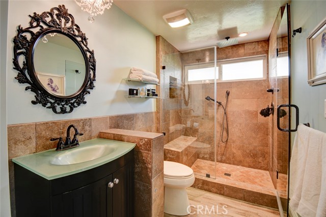 12441 La Bella Drive, Santa Ana CA: https://media.crmls.org/medias/708ff601-0812-46b2-ab83-15fb786565b0.jpg