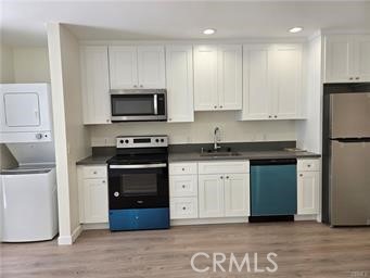 Detail Gallery Image 43 of 44 For 24206 Saint Edens Circle, West Hills,  CA 91307 - 3 Beds | 2 Baths