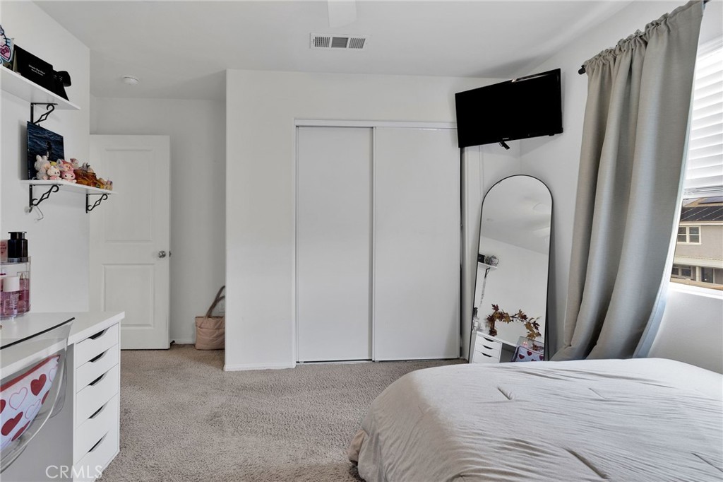 MLS #DW25261421 image #46