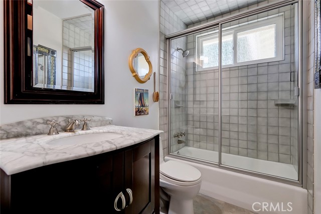 2210 Earle Court, Redondo Beach, California 90278, 3 Bedrooms Bedrooms, ,2 BathroomsBathrooms,Residential,Sold,Earle,SB22146136