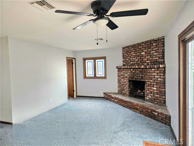 Image 20 of 26 For 6149 Whitewood Ave