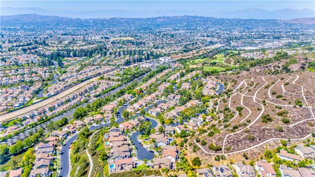 14055 Santa Barbara Street, La Mirada CA: https://media.crmls.org/medias/7091cabf-68ab-4a0c-b51d-b54776e4ec31.jpg
