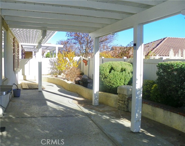 Detail Gallery Image 3 of 4 For 1041 Riviera Ct, Beaumont,  CA 92223 - 2 Beds | 2 Baths