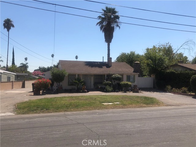 8852 Greenwood Avenue, San Gabriel CA: https://media.crmls.org/medias/7092b702-8663-43a3-ae02-e96053f54016.jpg