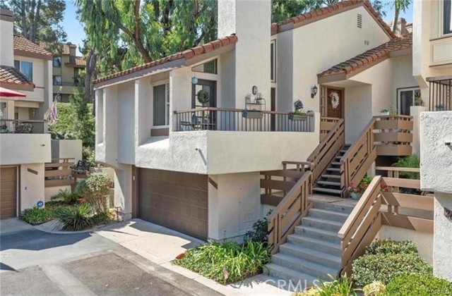 26576 Mambrino, Mission Viejo CA: https://media.crmls.org/medias/70933554-1a96-4ae7-98f4-bdf6325bffa2.jpg